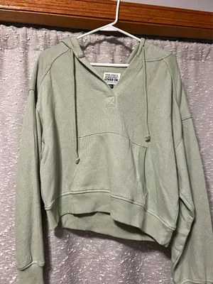 American Eagle Pullover Sweater thumbnail 1
