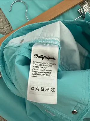 Daily Sports Miracle Capri Aqua Blue Golf Pants Women's Size 8 Stretch thumbnail 9
