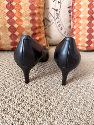 Clarks Cushion Plus Black Pointed-Toe Low Heel Pumps thumbnail 3