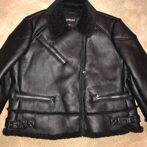 NEW Express black faux fur shearling Moto coat Sz XS Faux Leather Zipper chic thumbnail 4