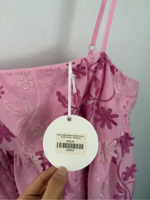 Storia Medium NEW Katy Embroidered Mini Dress Pink Floral Babydoll Flowy Preppy thumbnail 2
