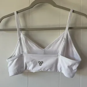 Aritzia Golden BUTTER Hold Tight Bra Top Bright White Size M thumbnail 3