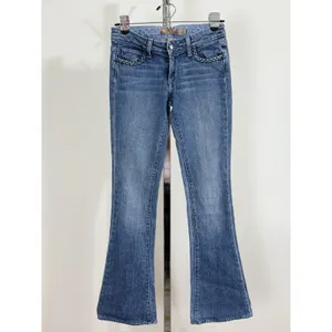 Paige Premium Denim Lou Lou Flare Jeans Light Blue Low Rise Women’s Size 24 thumbnail 2
