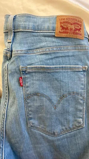 Levi’s 720 High-Rise Super Skinny Jeans 29 thumbnail 3