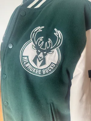 NBA Milwaukee Bucks Bomber Jacket thumbnail 4
