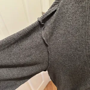 We The Free Free people waffle knit grey thermal crewneck small pullover thumbnail 2
