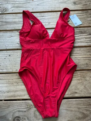 NWT Quince Italian plunge one piece swimsuit cherry medium thumbnail 2