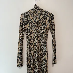 Nanushka Leopard Blaize Zipper Maxi Dress Size Small thumbnail 7