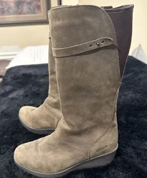 Eddie Bauer Women's Wedge Boots In Dark Olive Green SZ 8.5 thumbnail 1