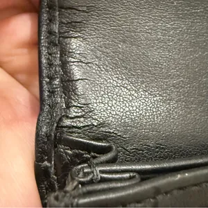 Vintage COACH Soho Black Leather Buckle Trifold Wallet thumbnail 13