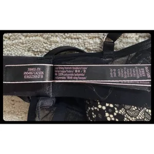 Victoria's Secret Push-Up Bra Women 32C Black Lace Shimmer Lingerie thumbnail 4