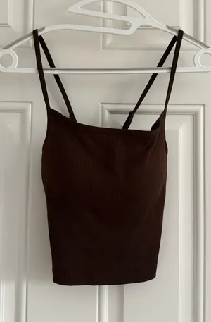 Uniqlo Brown Built in Bra Cross Back Tank thumbnail 1