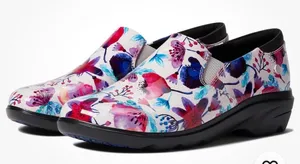 Woman's Clogs Klogs Footwear Ascent Happy Flowers Patent Size 7 thumbnail 1