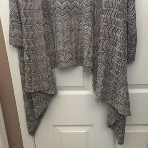 FINAL MARKDOWN Two-one-two New York cardigan sweater xl thumbnail 2