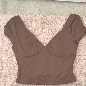 Elegant Brown Women's Top thumbnail 1