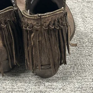 Circle G Corral Fringe Ankle Boots Womens 6 Distressed Leather Western Booties thumbnail 8