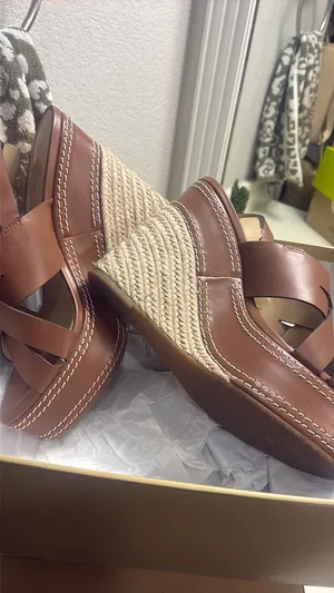 Michael Kors Wedge Platform Leather Sandals thumbnail 3