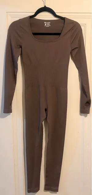 Shape-Wear Jumpsuit Square Neck Long Sleeve Butt Lift Size S - NWOT thumbnail 4