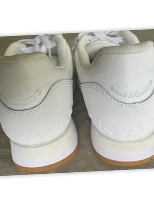 Under Armour Essential Runner White Sneakers Women’s 8 NWOT thumbnail 4