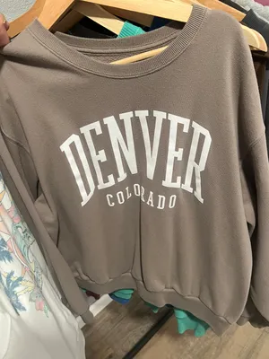 Hollister denver crewneck thumbnail 1