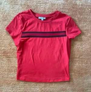 IRIS RED CROPPED TOP STRECH thumbnail 1