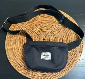 Herschel Supply Company Classic Black Belt‎ Bag thumbnail 1