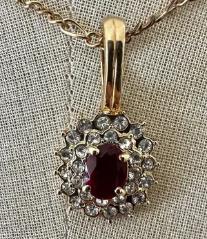 Gold Tone Red and Clear Rhinestones choker Pendant Necklace thumbnail 1