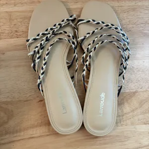 Larroudé Ibiza flat mules in multi-neutral‎ leather 6.5 Tan Black Brown Braided thumbnail 2