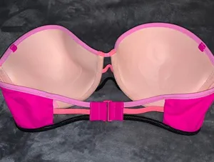Pink And Black Victoria’s Secret Bikini Top 36D thumbnail 3