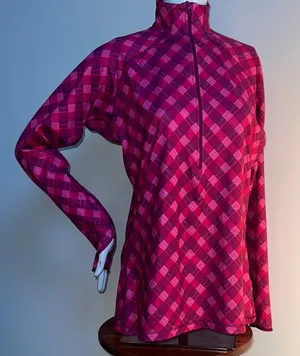 Nike Pro long sleeve purple and Pink 1/2 zip up Apparel with thumb holes thumbnail 1