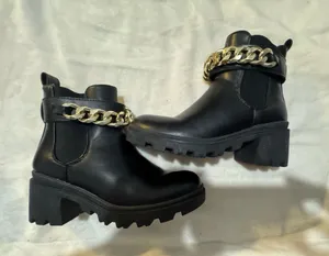 Botines 5 1/2 Black Size 5.5 thumbnail 1