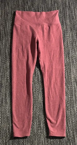 Vuori clean elevation legging thumbnail 1