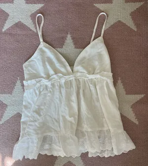 White lace flowy top thumbnail 1