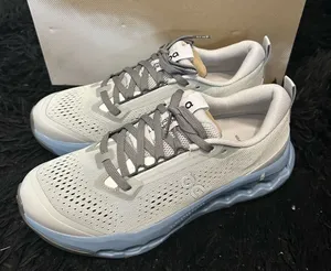 ON CLOUDSURFER trail glacier dust athletic training running lace up shoes sz8 thumbnail 1