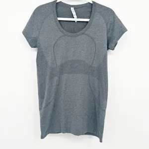 Lululemon Womens Swiftly Tech‎ Short Sleeve Crew Athletic Running Top Size 10 thumbnail 3