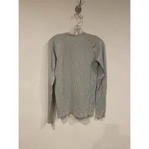 Lululemon Rest Less Shirt Womens Medium Gray Long Sleeve Crewneck Athletic thumbnail 4