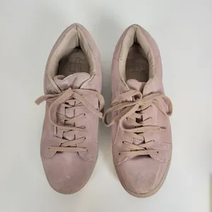 LFL by Life Womens Shoes Size 8 Baby Pink Suede Lace-Up Fashion Sneaker thumbnail 4