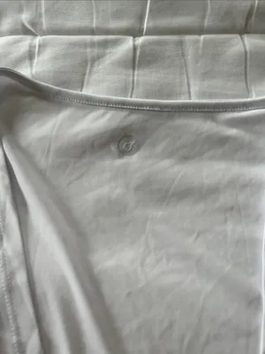 Baleaf White Long Sleeve Front Twist Crop Top thumbnail 2