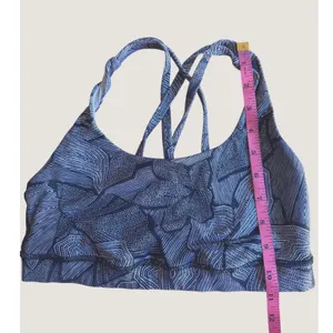 Lululemon Free To‎ Be Wild Sports Bra Black White Geometric Strappy Size 4 thumbnail 8