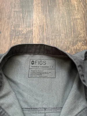 FIGS Women’s Graphite Gray Rafaela Oversized Scrub Top - Size S Nursecore thumbnail 3