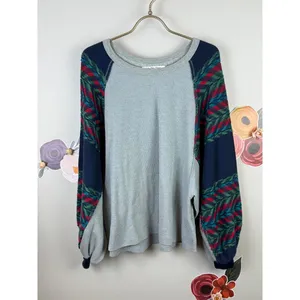 We The Free Rainbow Dream Bohemian Gray Oversized Thermal Sweatshirt - Size - XS thumbnail 2