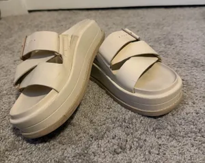 Chaco Sandals thumbnail 1