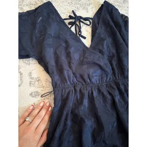 Lulus Flutter Forever Navy Burnout Jacquard Mini Dress Size XS V Neck Feminine thumbnail 10