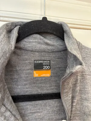 Icebreaker Women's 200 Oasis Long Sleeve Gray Half-Zip Merino Wool Sweater Large thumbnail 4