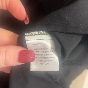 ✨Grey's Anatomy Medical Black Sz Small Top✨ thumbnail 11