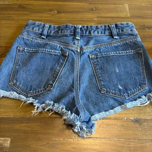 Free People Logan High Rise Cut Off Jean Shorts Distressed Button Fly Booty 26 thumbnail 6