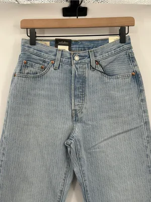 Levis 501 81 Jeans Womens 25x31 NWT Light Indigo Pattern High Rise $128‎ thumbnail 5