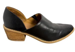 Cynthia Rowley Eddie Black Faux Leather Cutout‎ Ankle Booties 8.5 thumbnail 1