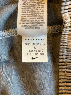Nike Just Do It Gray Striped Cropped Leggings Size Large thumbnail 5