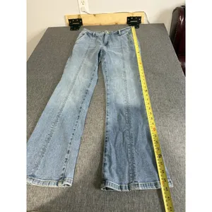Michael Kors Women's Bootcut Light Wash Blue Denim Jeans Stretch Mid Rise Sz 6 thumbnail 4